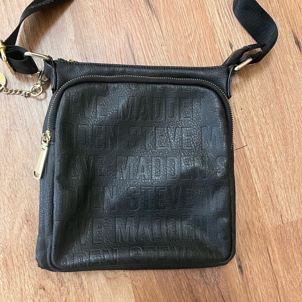 Steve Madden vegan leather crossbody bag